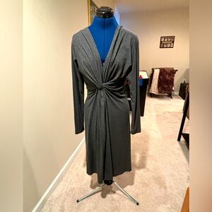 Dress with twist detail